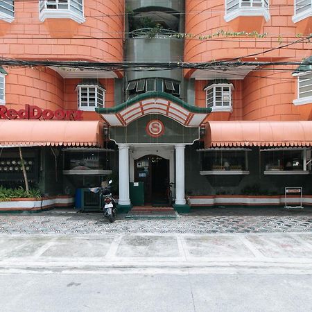 Hotel RedDoorz near East Avenue Medical Center Ciudad Quezon Exterior foto