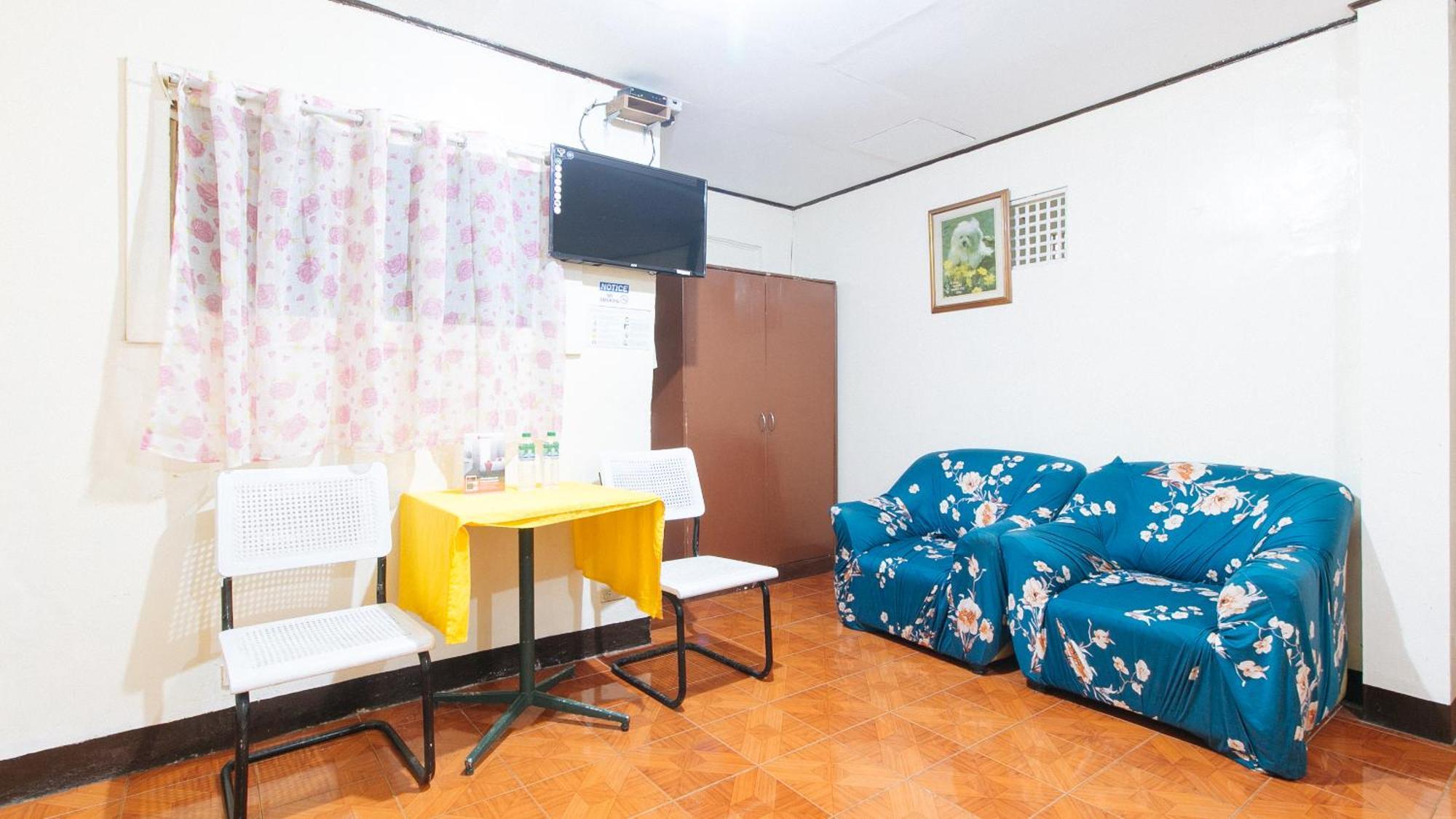 Hotel RedDoorz near East Avenue Medical Center Ciudad Quezon Exterior foto