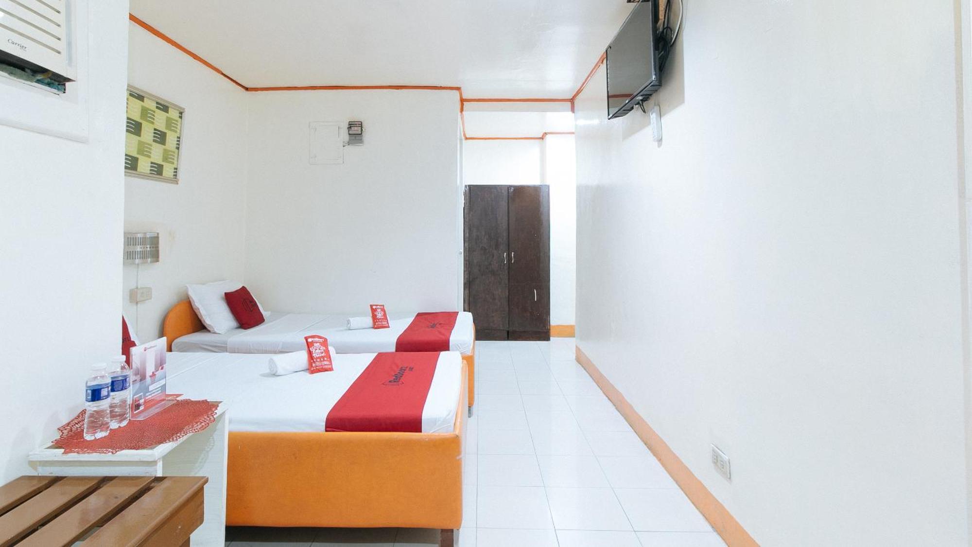 Hotel RedDoorz near East Avenue Medical Center Ciudad Quezon Exterior foto