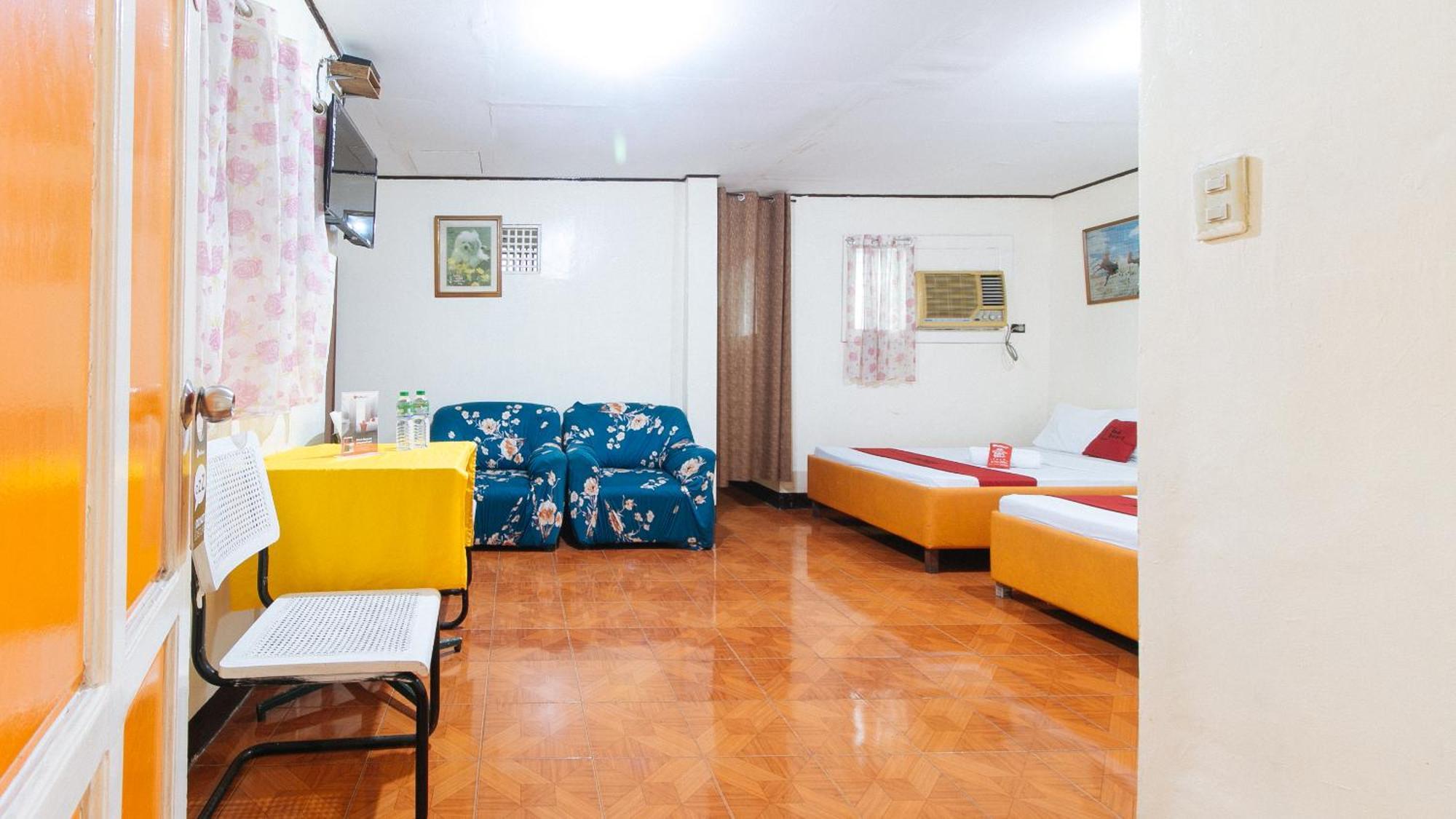 Hotel RedDoorz near East Avenue Medical Center Ciudad Quezon Exterior foto